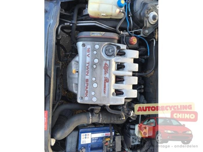 Motor van een Alfa Romeo 156, Auto-onderdelen, Motor en Toebehoren, Ophalen, Gebruikt, -, -