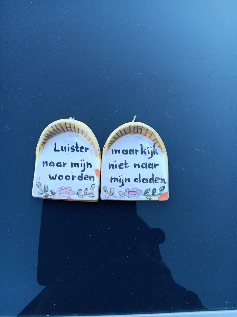 Twee Hollandse keramische tegeltjes met spreuk, Ophalen of Verzenden