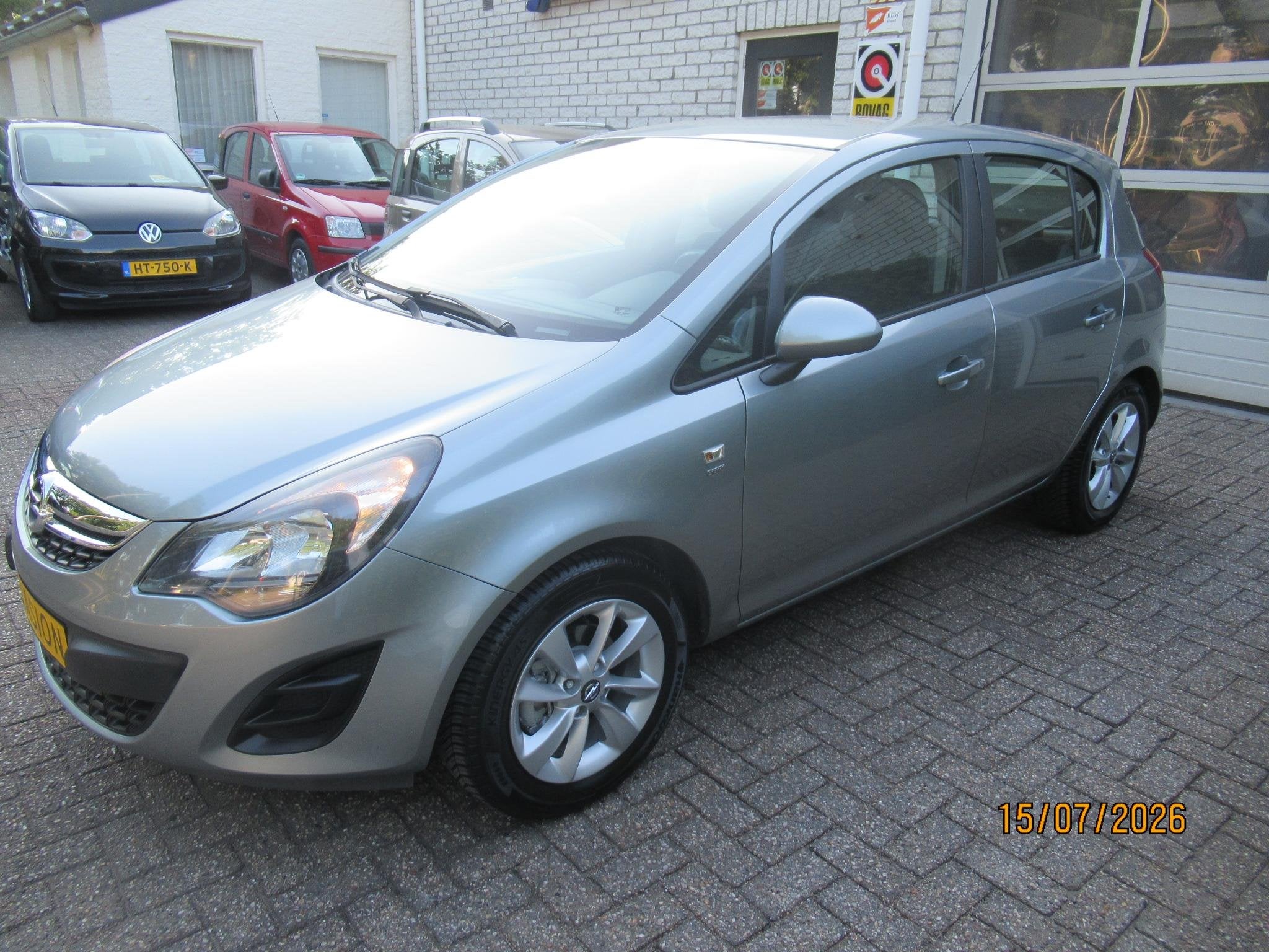Opel Corsa 1.2-16V Berlin airco, Auto's, Voorwielaandrijving, Gebruikt, 4 cilinders, 1229 cc