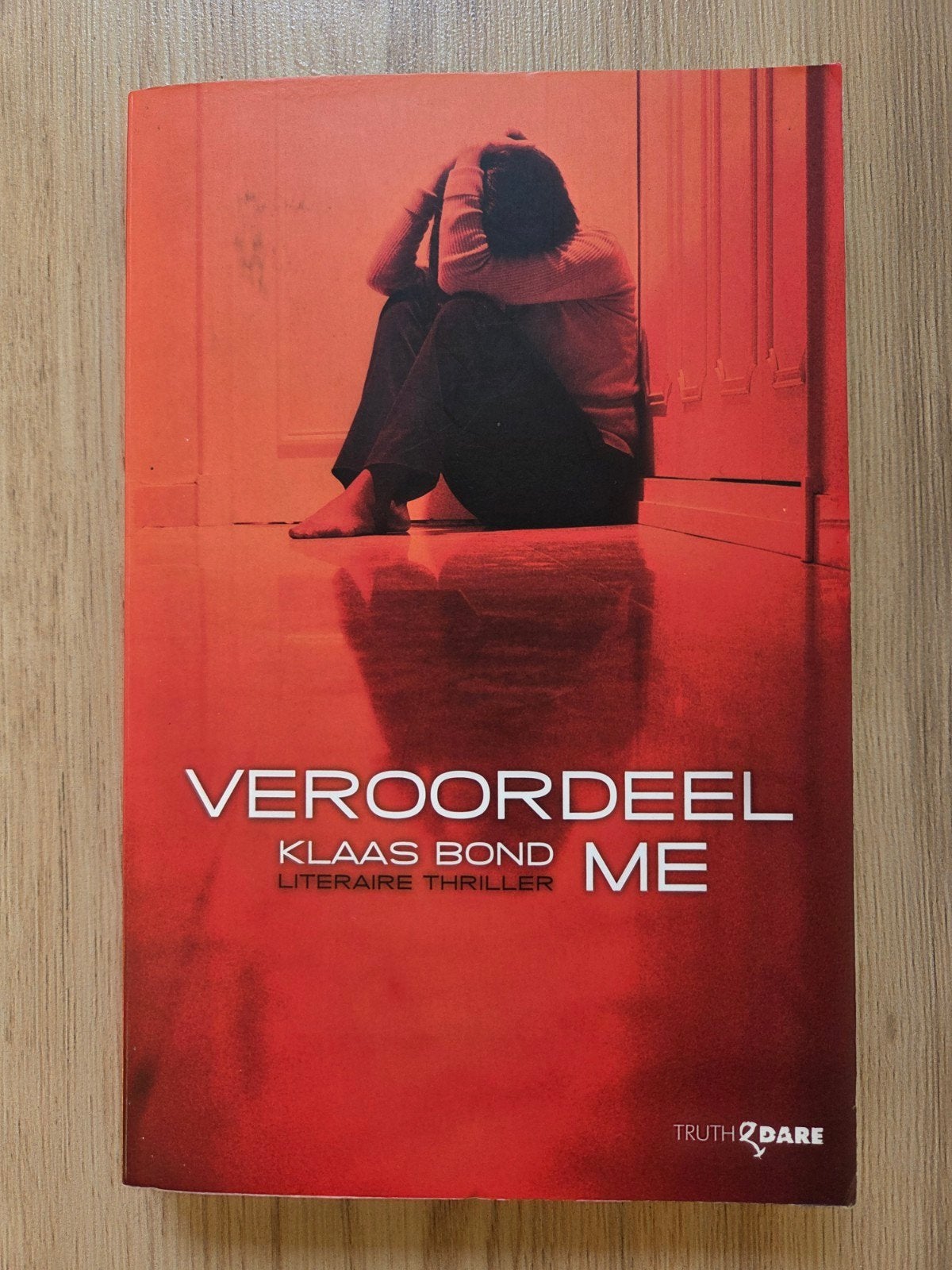 Klaas Bond - Veroordeel me, Boeken, Thrillers, Gelezen, Nederland, Ophalen of Verzenden