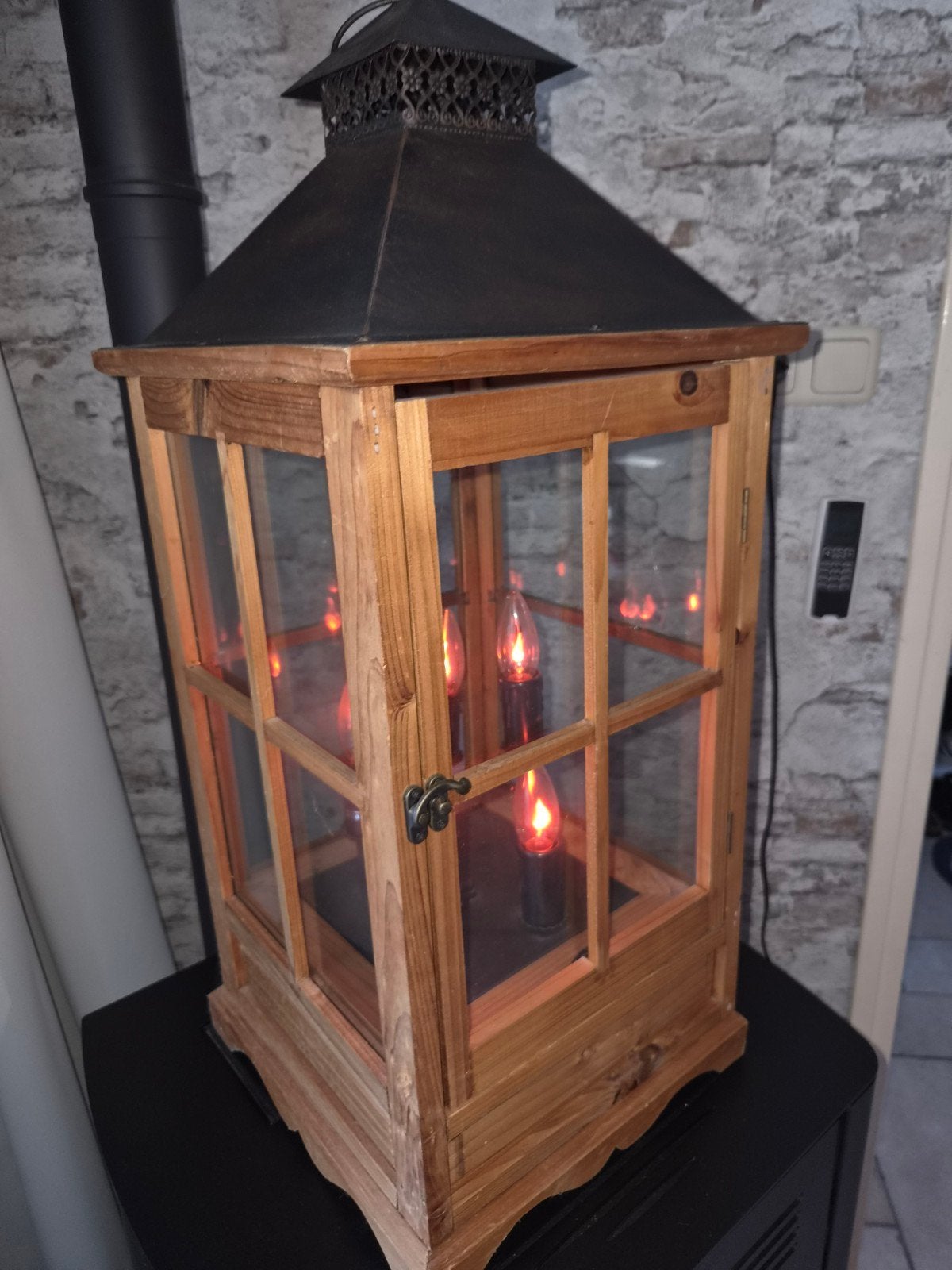 2 Houten lantaarn met elektrische kaarsen - 75 cm hoog, Ophalen