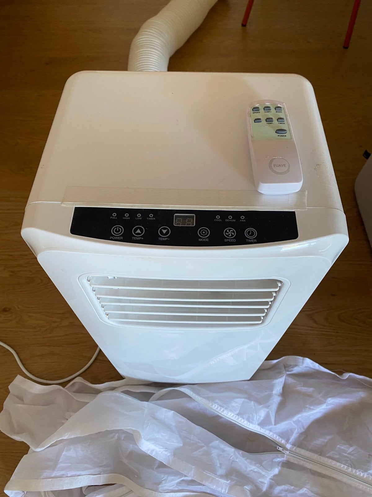 Mobiele airco Fuave met afstandsbediening en afvoerslang, Ophalen, Gebruikt, Minder dan 60 m³, 3 snelheden of meer