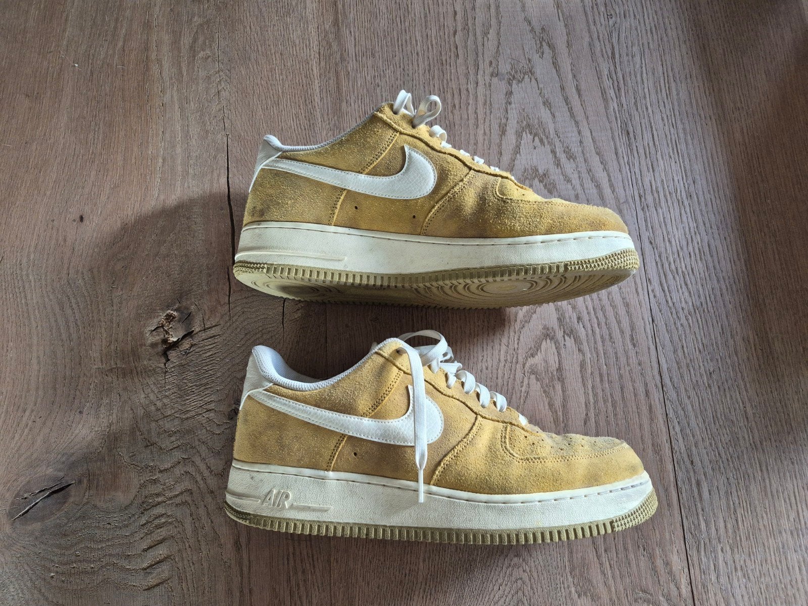 Gedragen Nike Air Force 1 Maat 45, Beige, Nike, Ophalen of Verzenden, Sneakers of Gympen