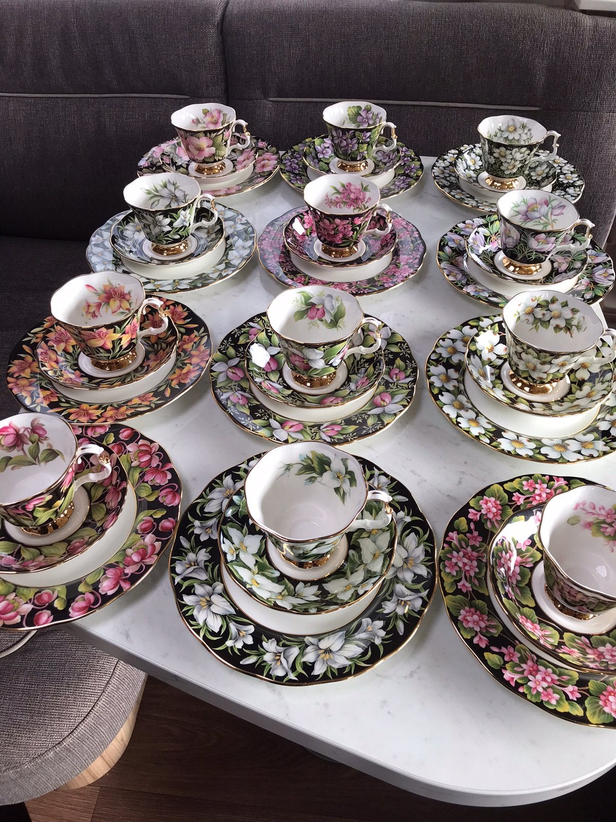 Royal albert PROVINCIAL FLOWER TRIOS, Ophalen, Zo goed als nieuw, Porselein, Kop en/of schotel