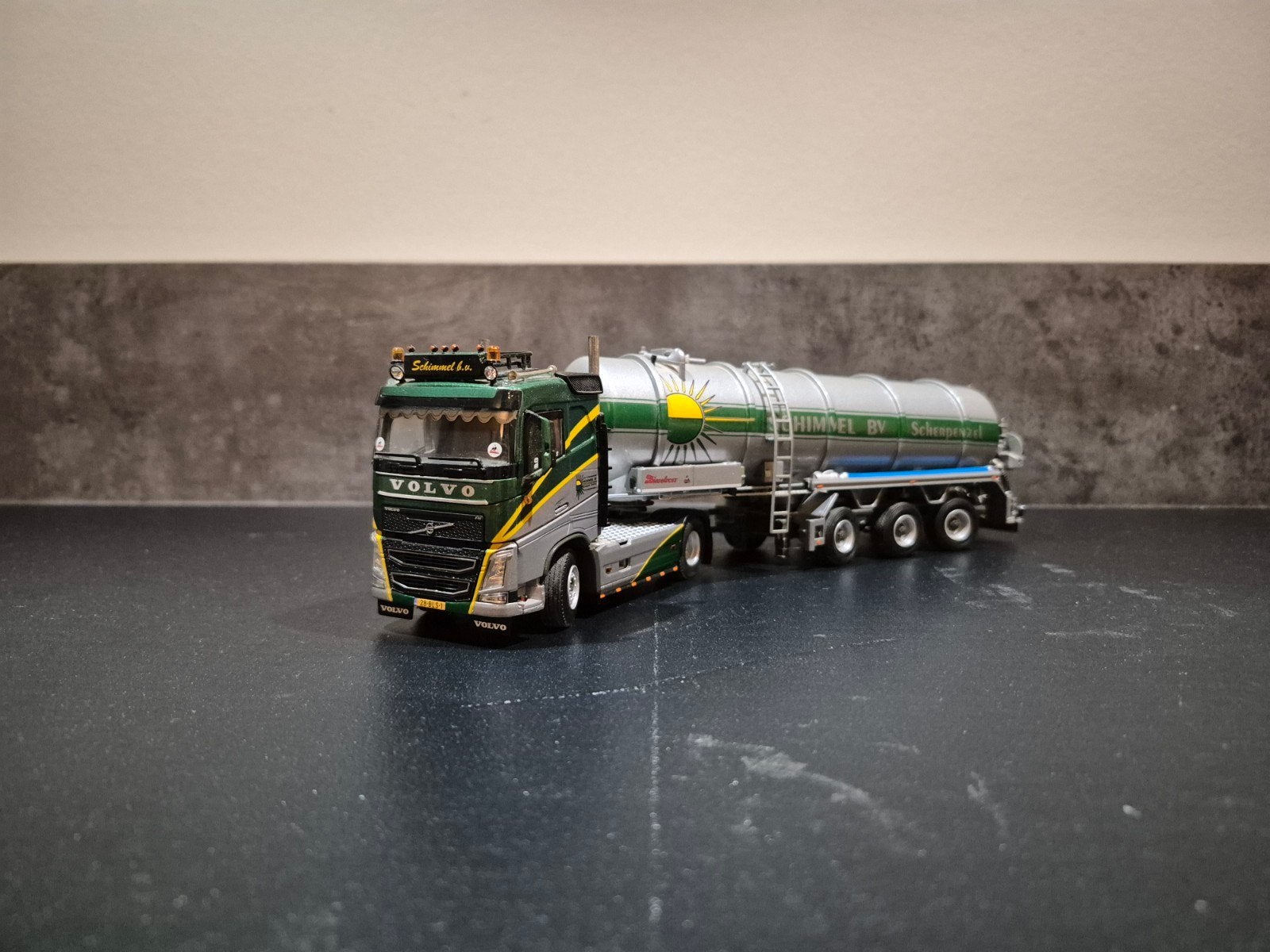 Wsi Schimmel Volvo fh4, Ophalen of Verzenden, Zo goed als nieuw, Bus of Vrachtwagen, Wsi