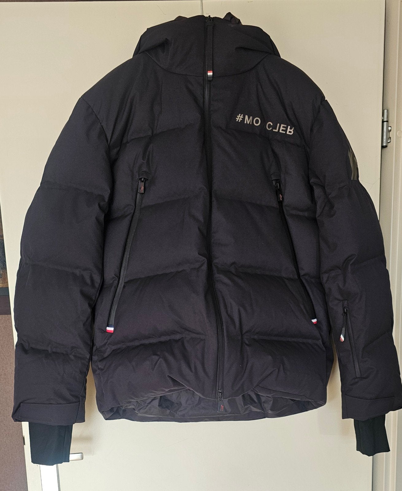 Moncler Grenoble dons-/skijas maat 2 (M) – NIEUW – NFC, Kleding | Heren, Ophalen of Verzenden, Nieuw, Blauw