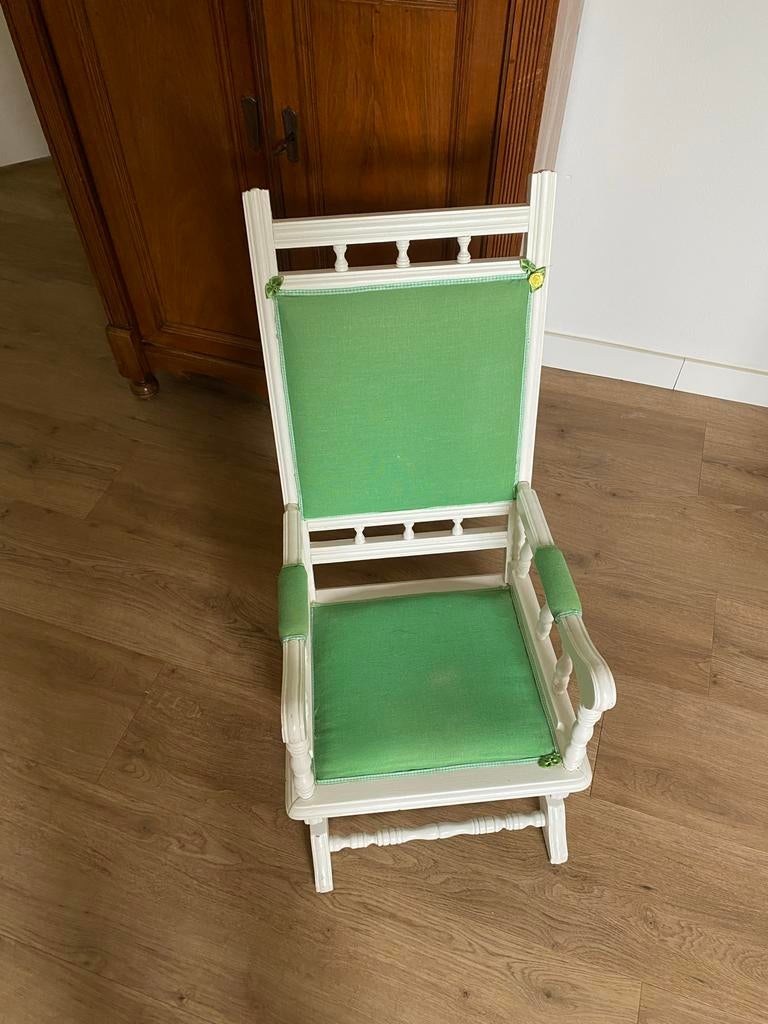 Kinder schommelstoel voor op baby- kinderkamer, Kinderen en Baby's, Ophalen, Gebruikt