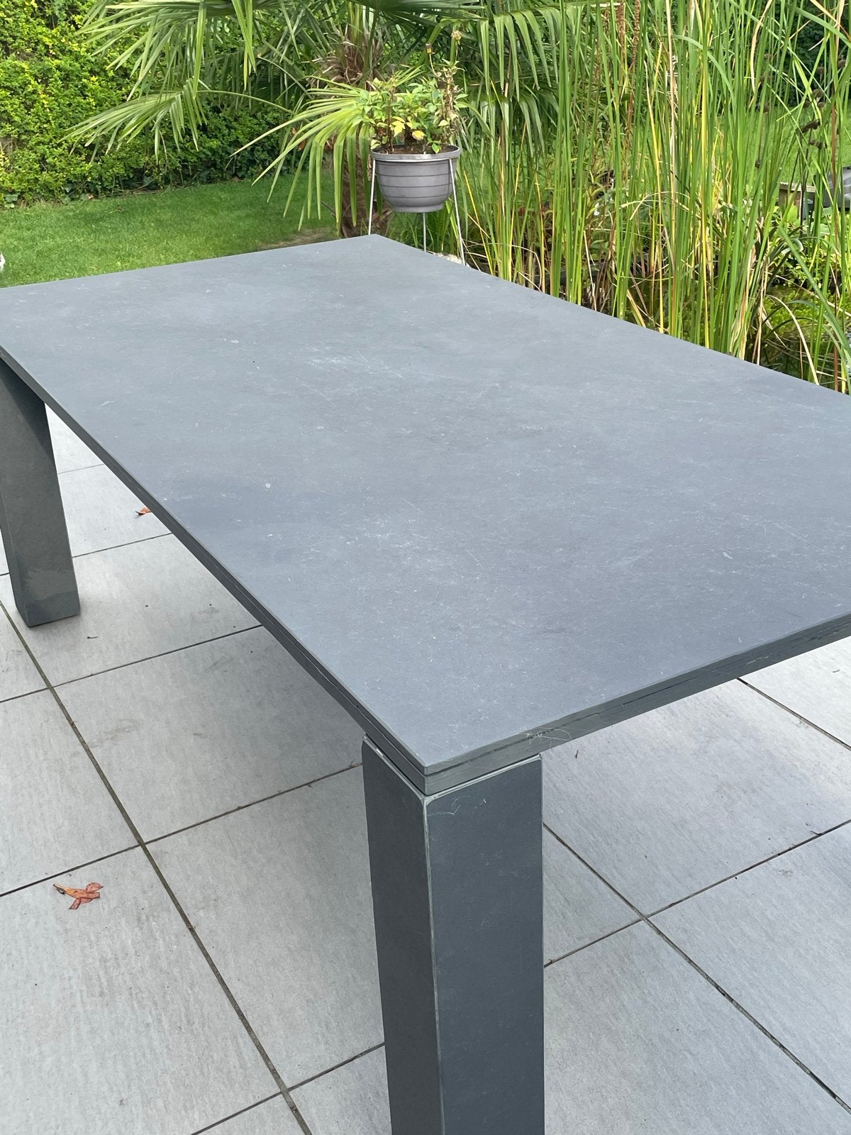 Gratis af te halen: Natuurstenen tuintafel 100x200 cm, Ophalen, Gebruikt, Rechthoekig, Overige materialen