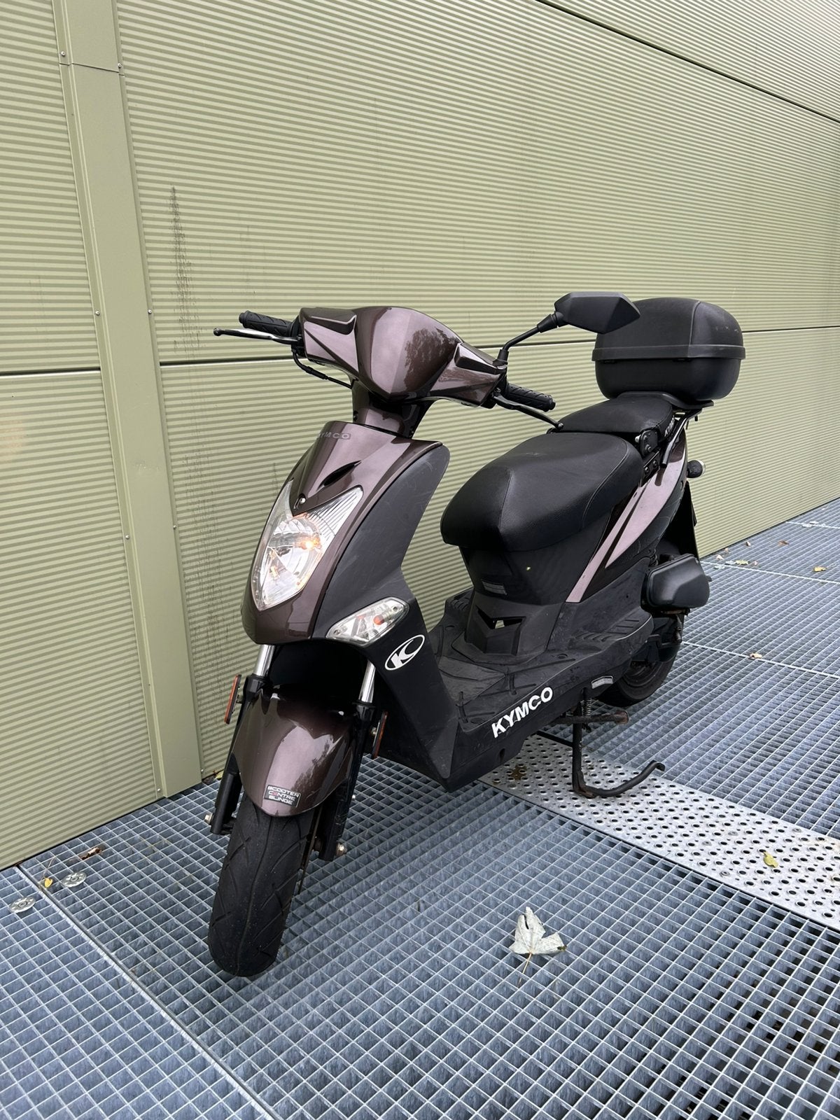 Nette Kymco Agility 50 // Nieuw Onderhoud // Blauw Kenteken, Fietsen en Brommers, Gebruikt, Ophalen of Verzenden, 50 cc, Maximaal 25 km/u