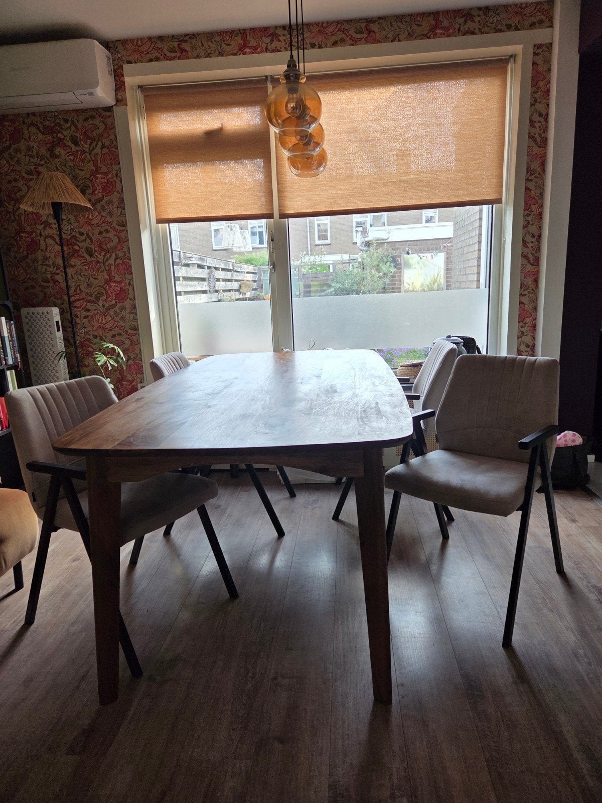 Hanglamp met 3 glazen bollen op rail, zeer goede staat, Ophalen, Zo goed als nieuw, Glas, 75 cm of meer