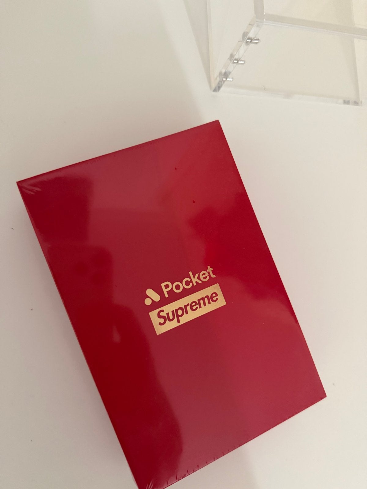 Supreme x Analogue Pocket Goud 24K, Ophalen of Verzenden, Nieuw, Overige modellen
