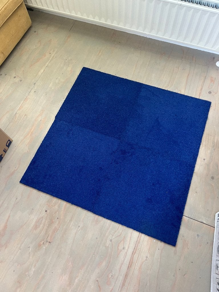 Ca. 15 m² Desso tapijttegels blauw – zo goed als nieuw, Ophalen, Blauw, Zo goed als nieuw, Tapijttegels