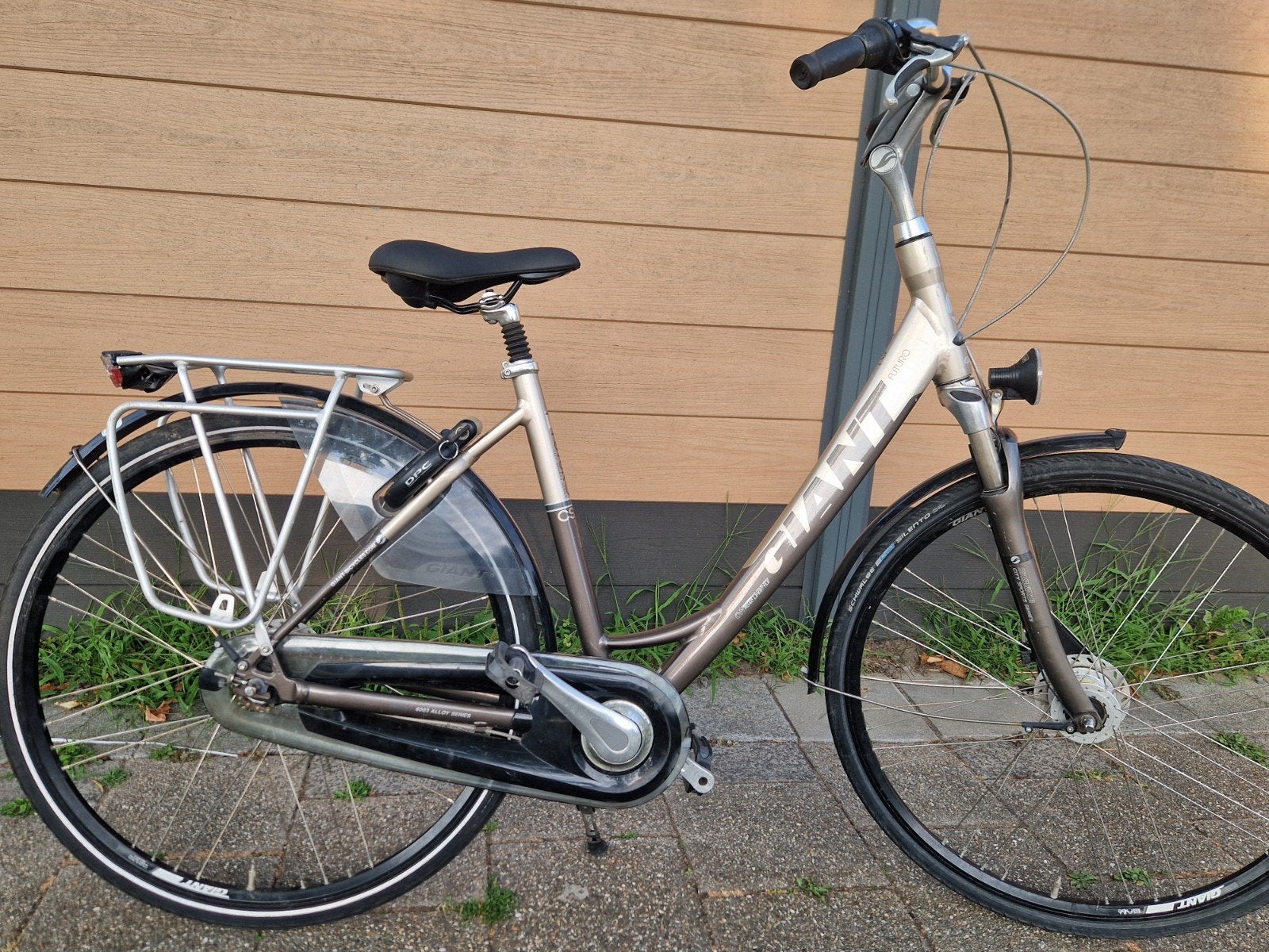 mooje GIANT 28 inch 8 versnellingen, Fietsen en Brommers, Ophalen, Versnellingen, Giant, Zo goed als nieuw