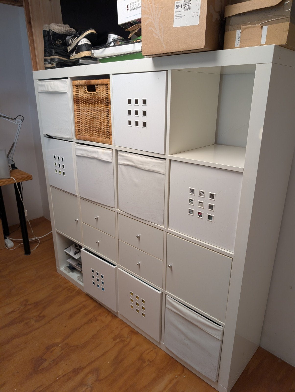 Mat Witte Ikea Expedit kast 16 vakken met lades en deurtjes, Ophalen, Overige materialen, Gebruikt, Met lade(s)