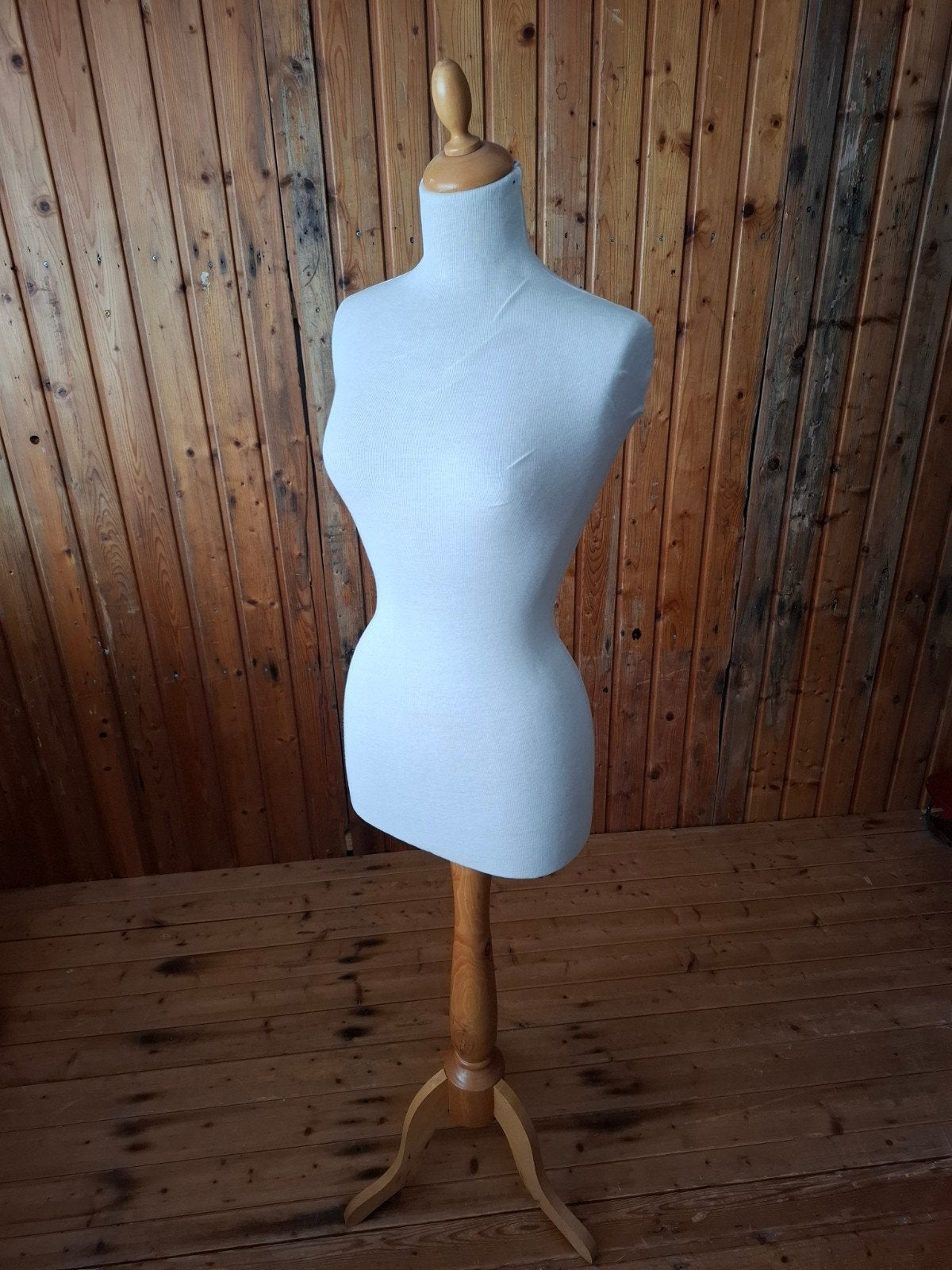Paspop voor kledingontwerp en presentatie, Ophalen