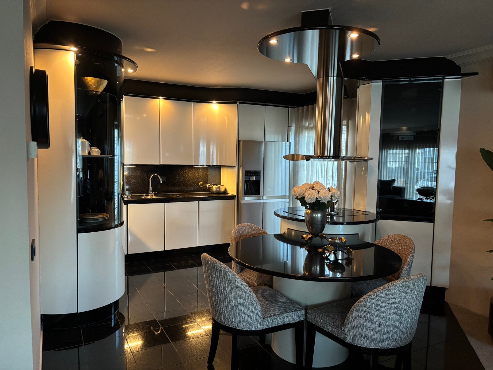Exclusieve designkeuken op maat – Gieling Keukens Apeldoorn, Huis en Inrichting, Keuken | Complete keukens, Ophalen, Zwart, Graniet of Steen