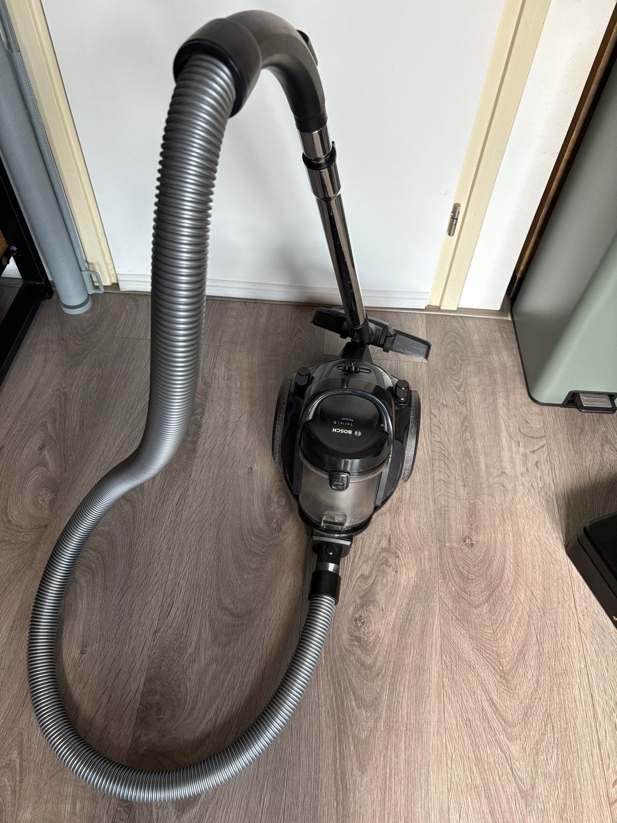 Bosch Serie 2 Parquet Zakloze Stofzuiger, Bosch, Ophalen of Verzenden, 1600 tot 2000 watt, H