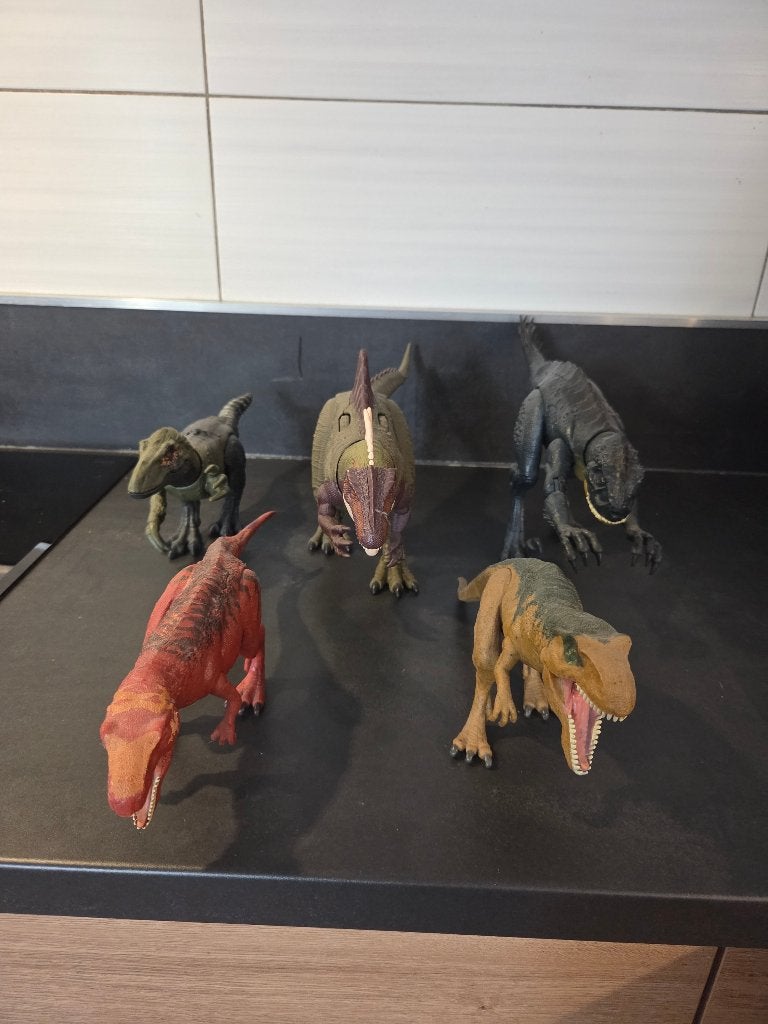jurassic world dino's diverse soorten, Verzamelen, Ophalen of Verzenden, Zo goed als nieuw