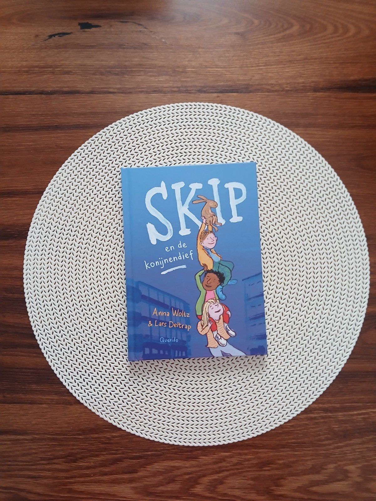 Anna Woltz- Skip en de konijnendief, Boeken, Ophalen of Verzenden, Nieuw