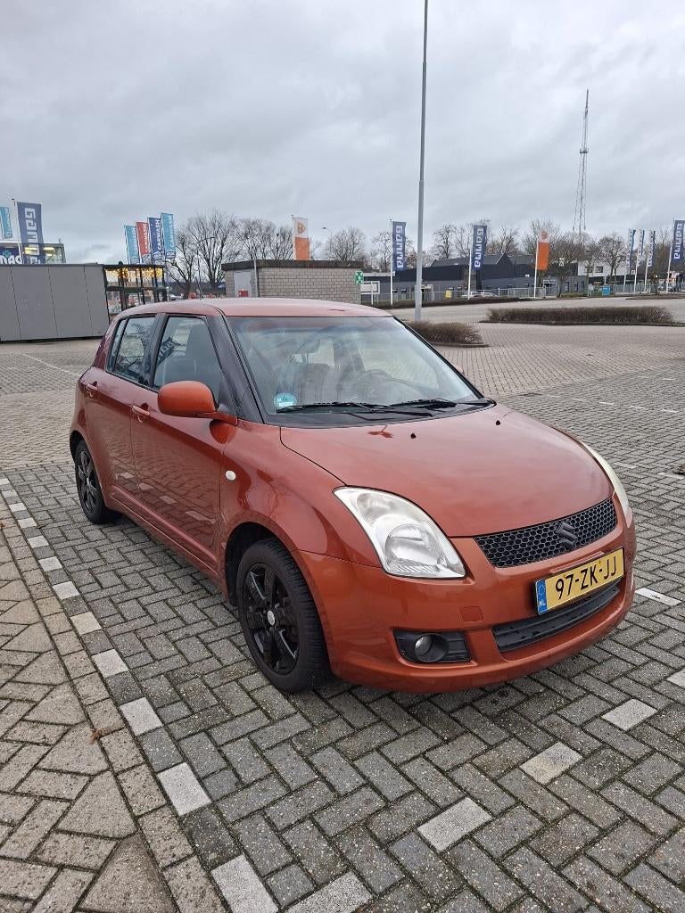 Suzuki Swift 1.3 5DRS 2008, Auto's, Suzuki, Voorwielaandrijving, Stof, 40 €/maand, Zwart