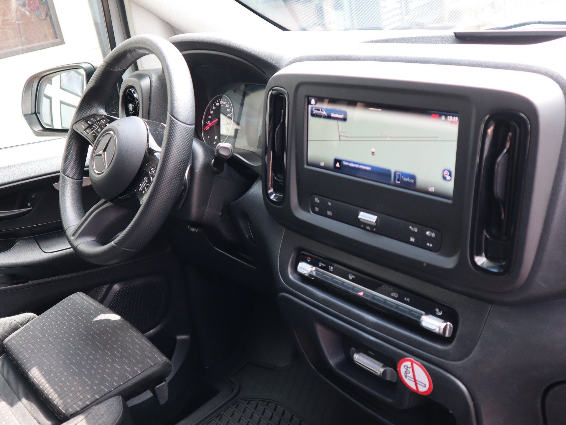 Mercedes-Benz Vito 116 CDI Automaat XXL L3 - Facelift - Navi, Auto's, Automaat, Gebruikt, Euro 6, 4 cilinders