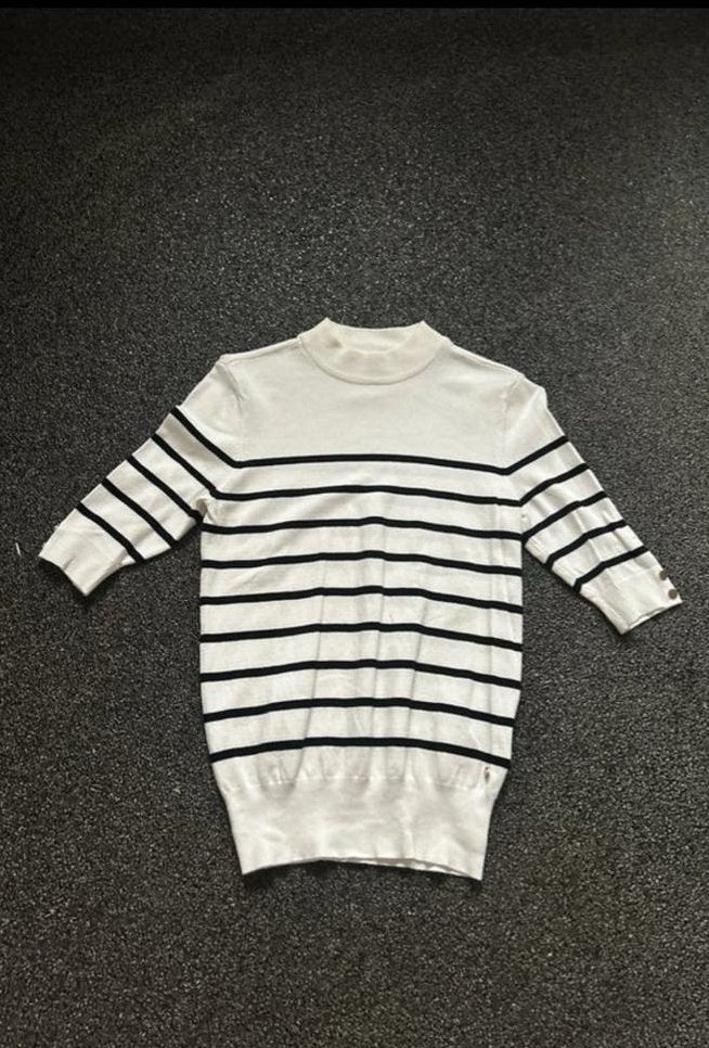 Sting Shirtje Maat S - Nooit Gedragen, Wit, Nieuw, Ophalen of Verzenden, Korte mouw