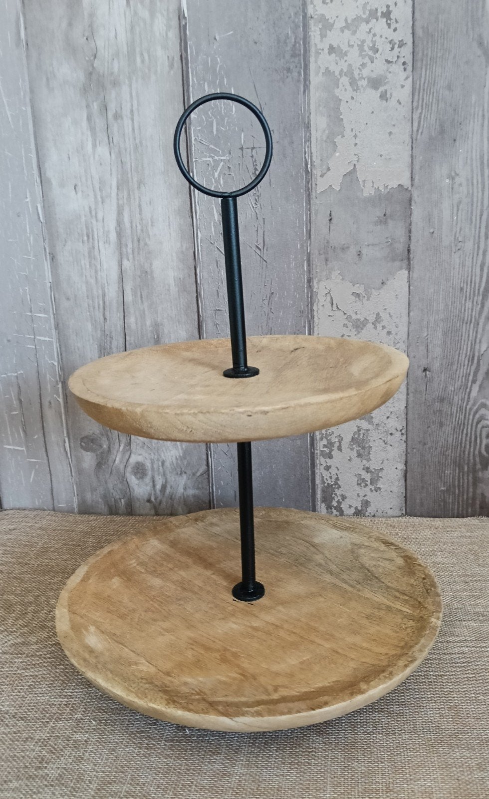 Houten etagère 37 cm hoog, 25 cm doorsnee, Canadezenlaan 4 Dokkum, Etagère, Gebruikt, La Rentree