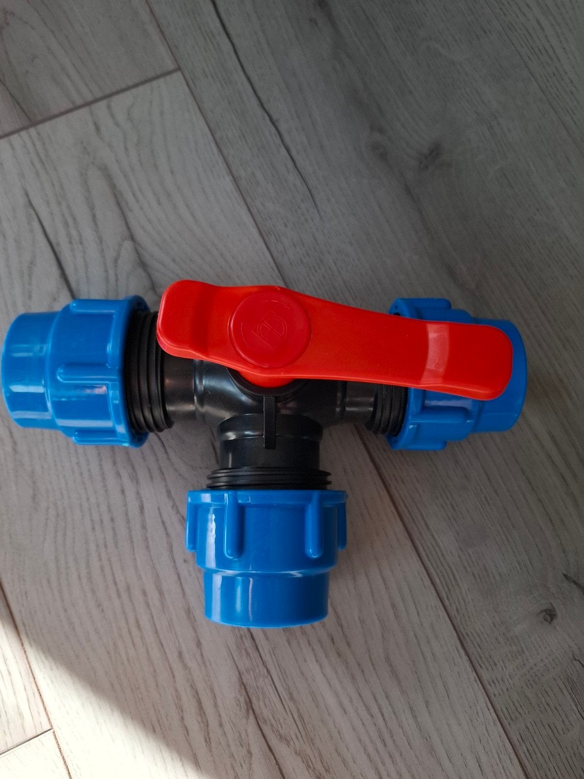 Nieuwe T-stuk koppeling met kraan voor tuinslang, Verzenden, Nieuw, Tuinslangkoppeling
