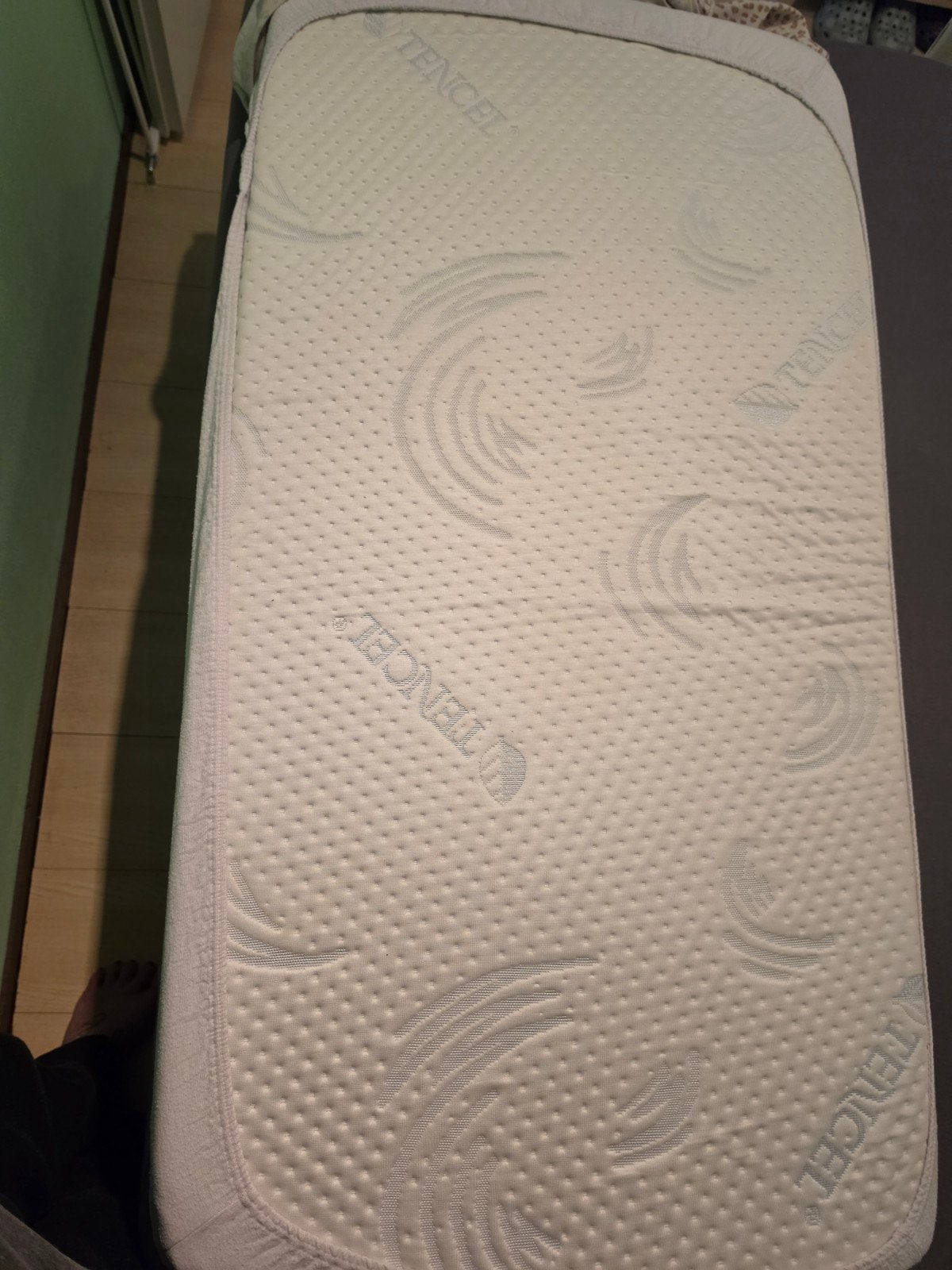 Baby Matras Tencel 120x62x12 cm van BabyDump, Kinderen en Baby's, Ophalen of Verzenden, Zo goed als nieuw, Ledikant