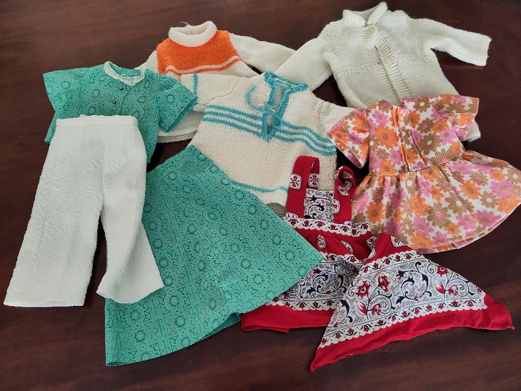 T E.A.B. Handgemaakte poppenkleertjes, Ophalen, Zo goed als nieuw, Overige typen