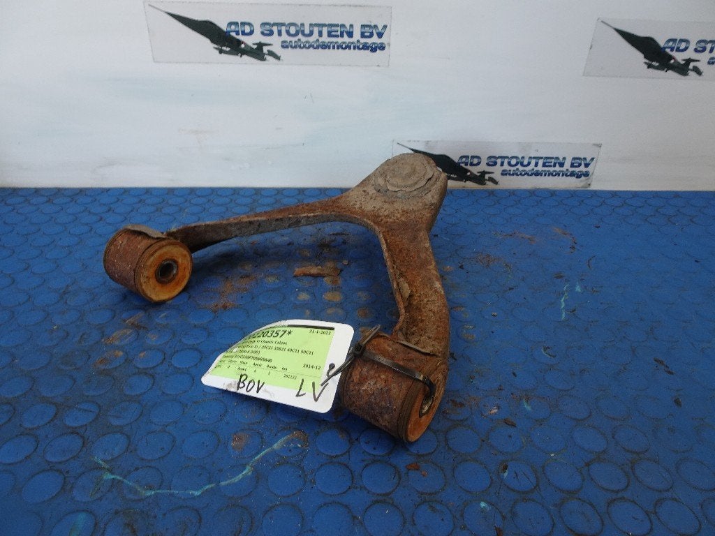 Draagarm Links Voor Boven Iveco New Daily VI (2014-03/..), Gebruikt, Overige automerken, Iveco Magirus AG, Info@iveco-sw.de
