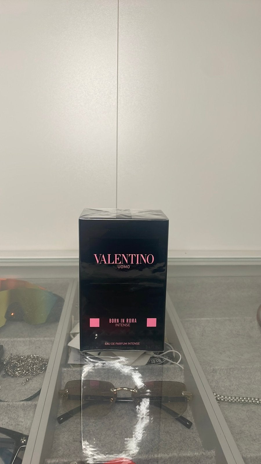 Valentino born in roma, Ophalen of Verzenden, Zo goed als nieuw