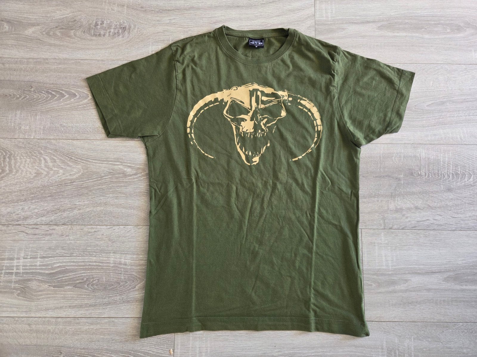 Masters of Hardcore (MOH) Shirt – Army Green Skull – Maat S, Masters of Hardcore, Ophalen of Verzenden, Zo goed als nieuw, Groen