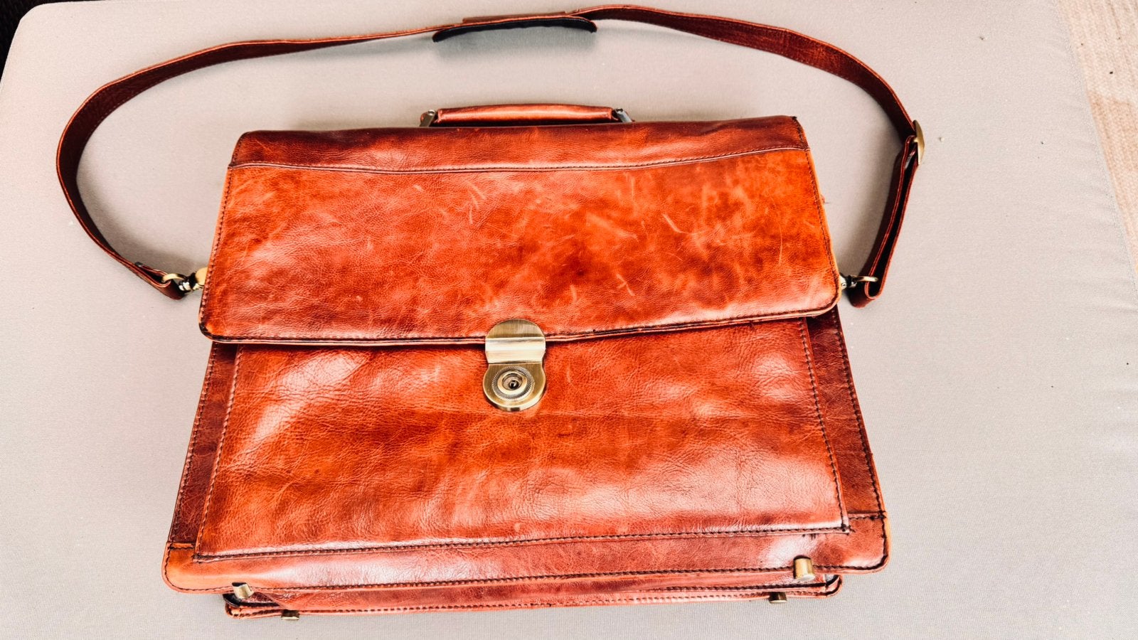Leren laptoptas, Sieraden, Tassen en Uiterlijk, Tassen | Schooltassen, Bruin, Aktetas of Boekentas, Zo goed als nieuw, Leer