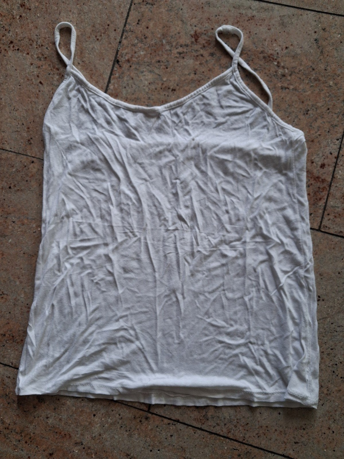 Hempje, top, spagetti bandjes, wit, mt M/L, Kleding | Dames, Ophalen of Verzenden, Zo goed als nieuw, Maat 38/40 (M), Wit