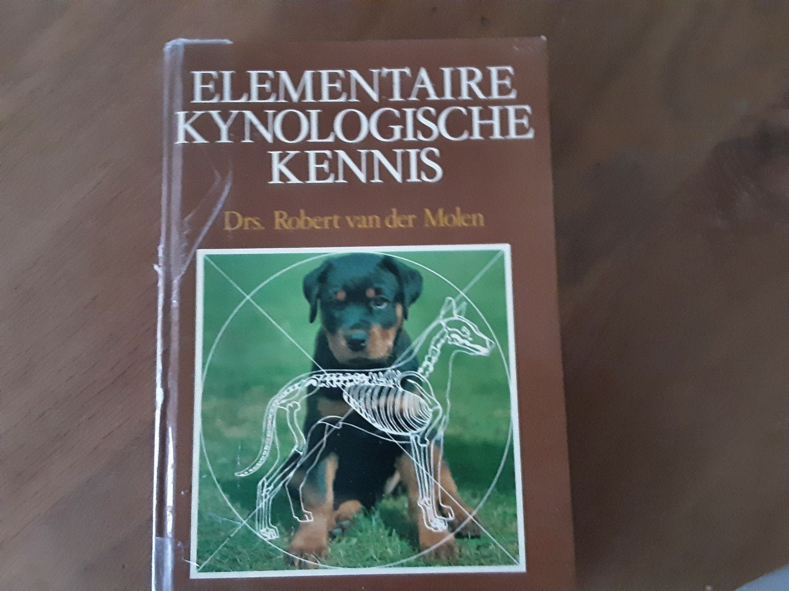 elementaire kynologische kennis drs r v d molen, Boeken, Ophalen of Verzenden
