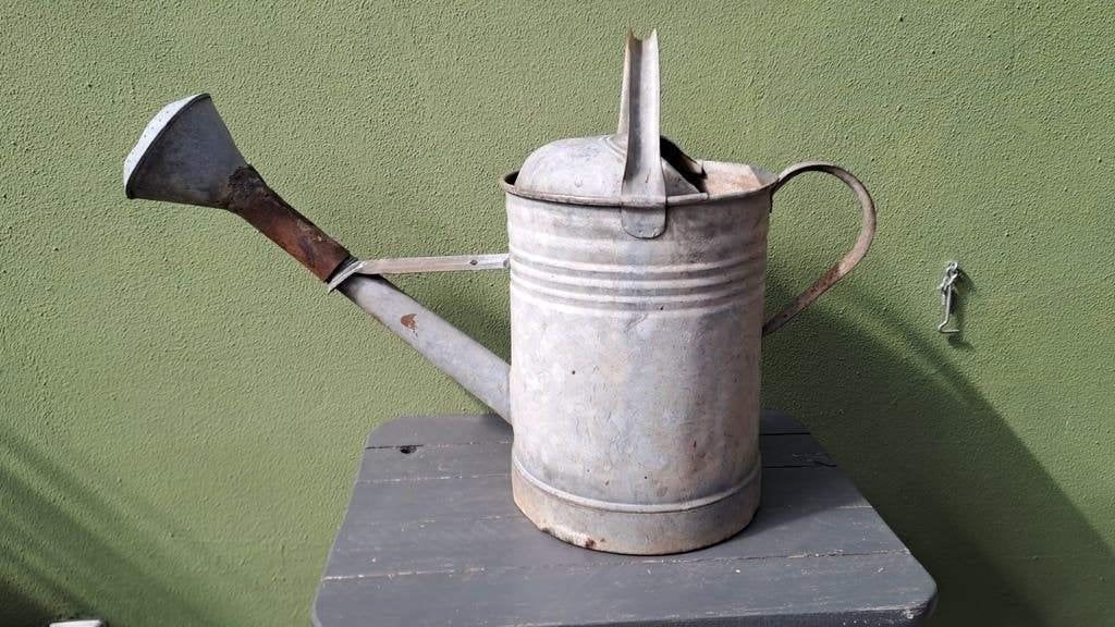 Antieke zinken gieter - Decoratief item voor tuin/huis, Ophalen of Verzenden
