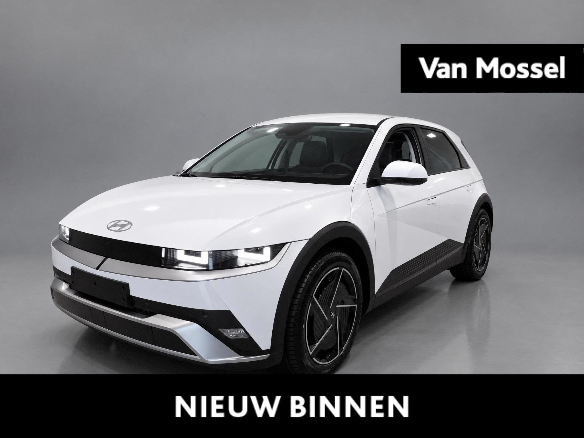 Hyundai IONIQ 5 Standard Range Pure Edition 84 kWh | Bose Pr, Auto's, Achterwielaandrijving, IONIQ 5, Leder en Stof, 63 kWh
