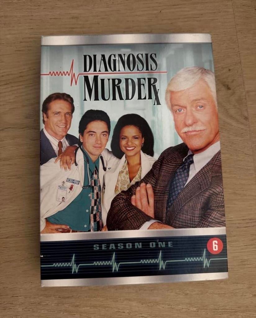 Diagnosis Murder Seizoen 1 - Complete Boxset (NLO), Vanaf 12 jaar, Ophalen of Verzenden, Zo goed als nieuw, Drama