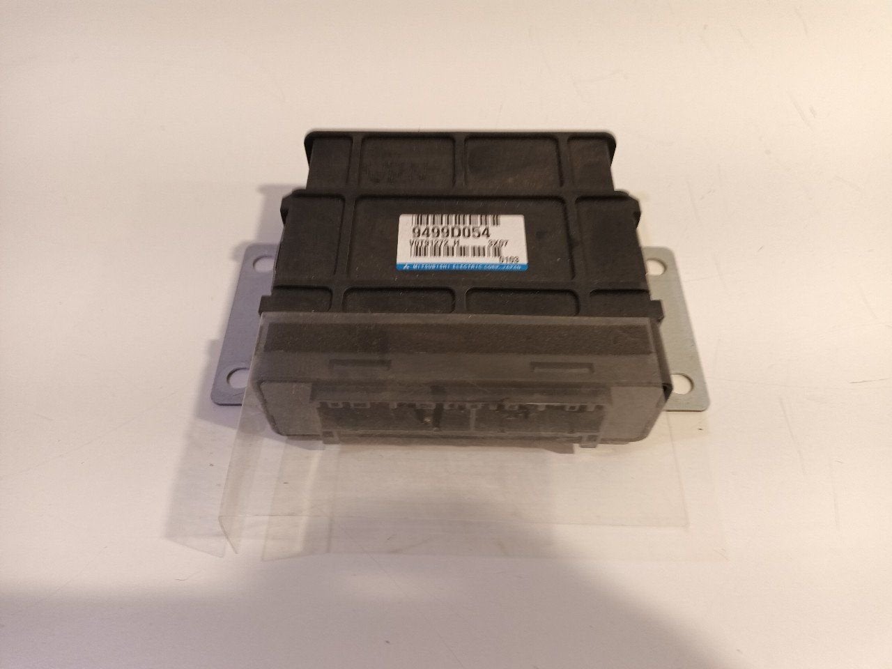 Airbag module Mitsubishi Outlander, Onderdelen@venauto.nl, Van der Ven Autorecycling B.V., Gebruikt, Ettenseweg 76, 4706 PB Roosendaal, The Netherlands