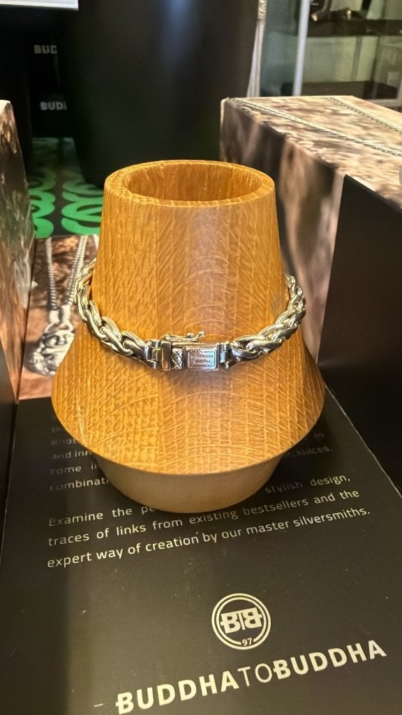 BUDDHA TO BUDDHA ARMBAND TYPE J183 D KADEK XS 18 CM € 199,95, Ophalen of Verzenden, Zo goed als nieuw, Zilver, Zilver