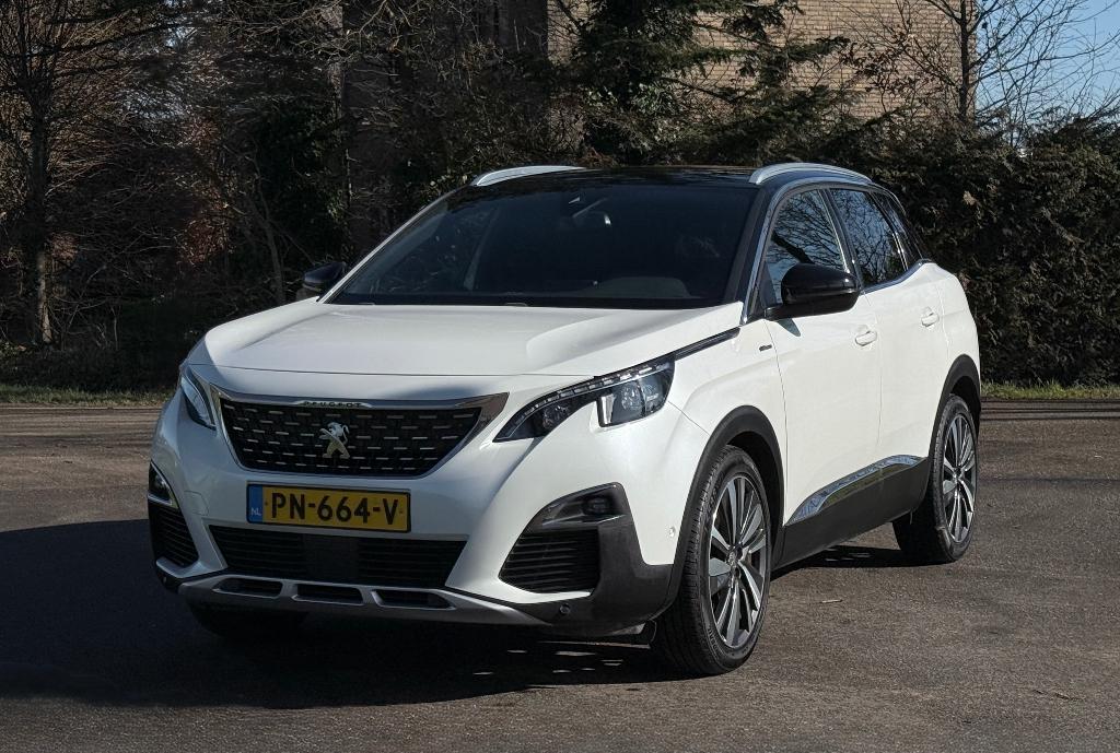 Peugeot 3008 1.2 Puretech 96KW/130PK 2017 Parelmoer wit, Auto's, Stof, Zwart, 1199 cc, Wit