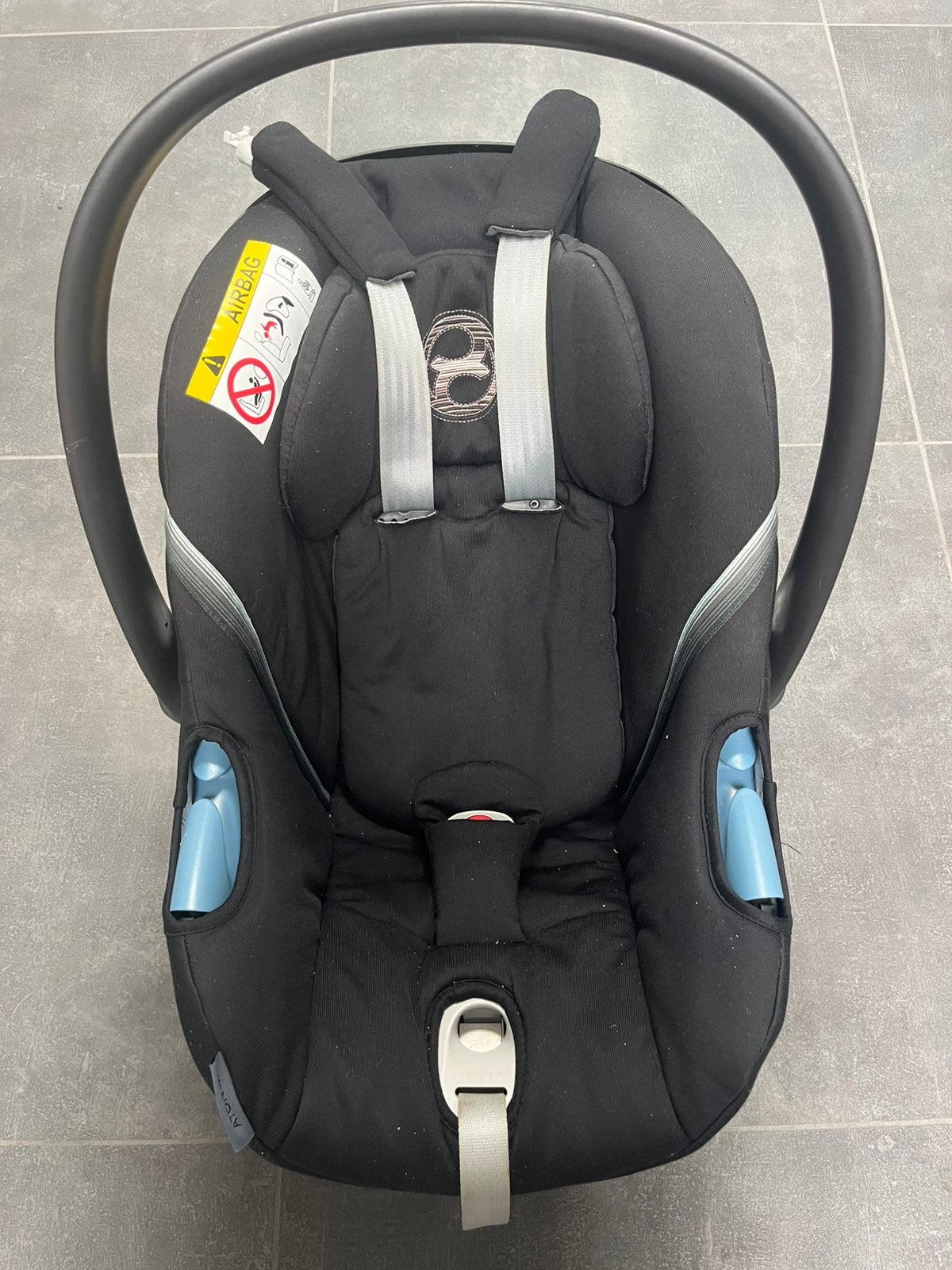 Cybex Aton M i-size incl base (incl zitverkleiner), Kinderen en Baby's, Autostoeltjes, Zo goed als nieuw, Isofix, 0 t/m 13 kg
