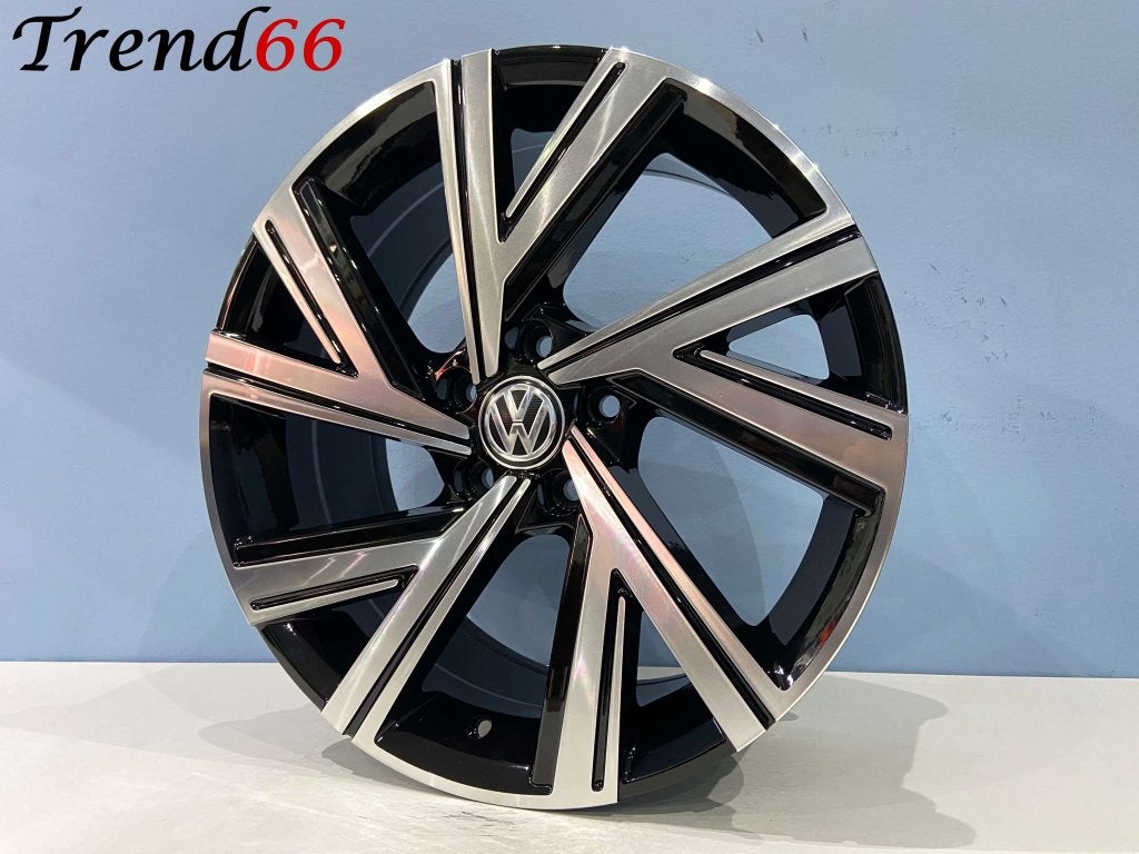 5x100 17'' Bergamo Look Velgen Vw Polo 6R 6C 2G Fabia Ibiza, Niet ingevuld, 215 mm, Velg(en), Niet ingevuld