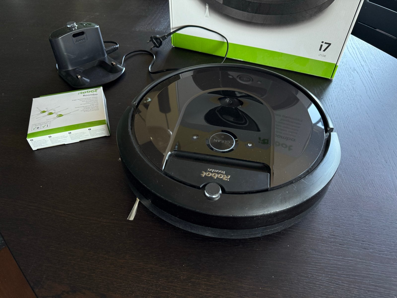 iRobot Roomba i7 (i7158) Robotstofzuiger, Witgoed en Apparatuur, Stofzuigers, IRobot, Stille werking, Ophalen of Verzenden, Zo goed als nieuw