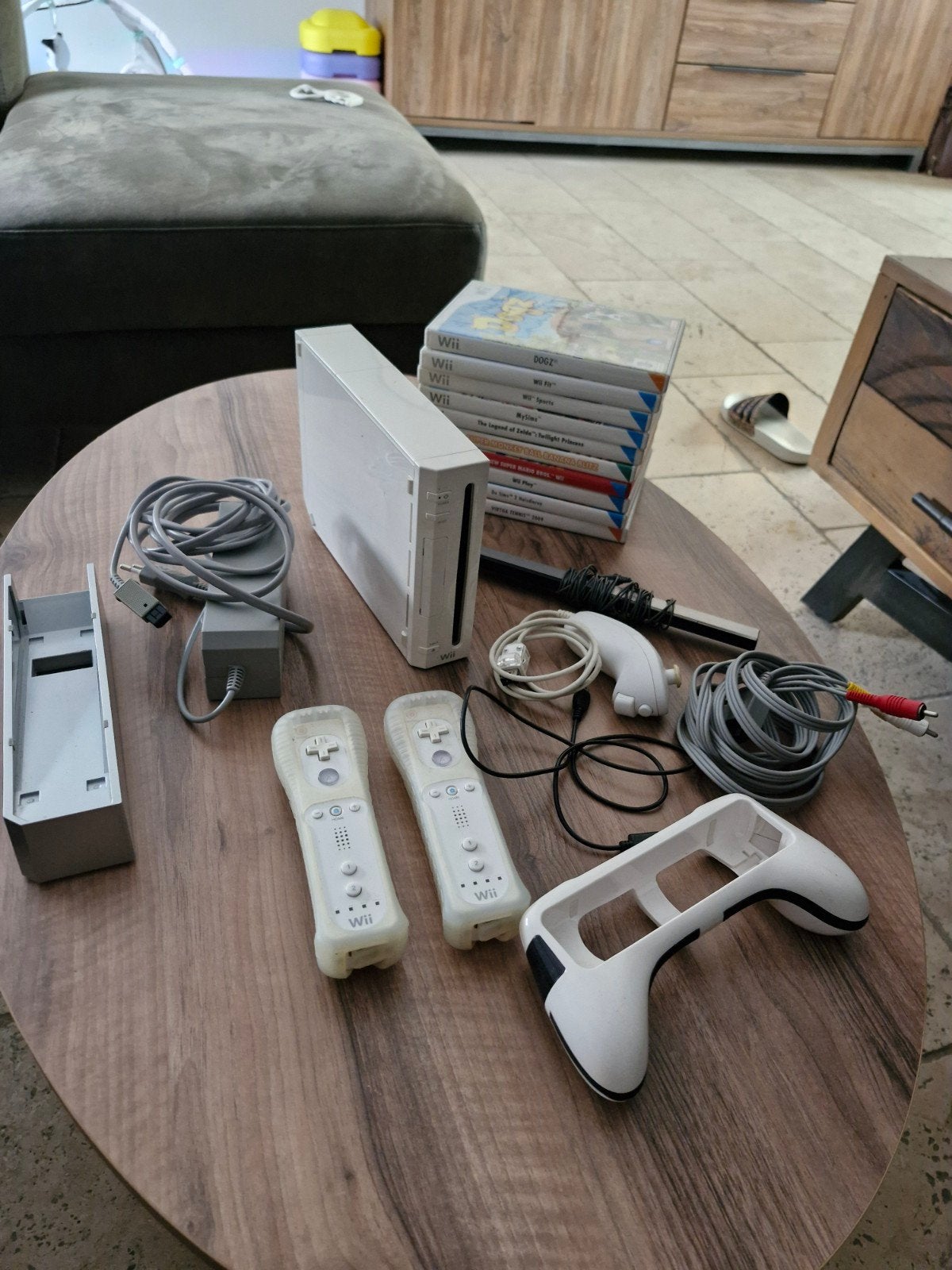 Nintendo Wii, Ophalen, Zo goed als nieuw, Met 2 controllers, Met stuurtje