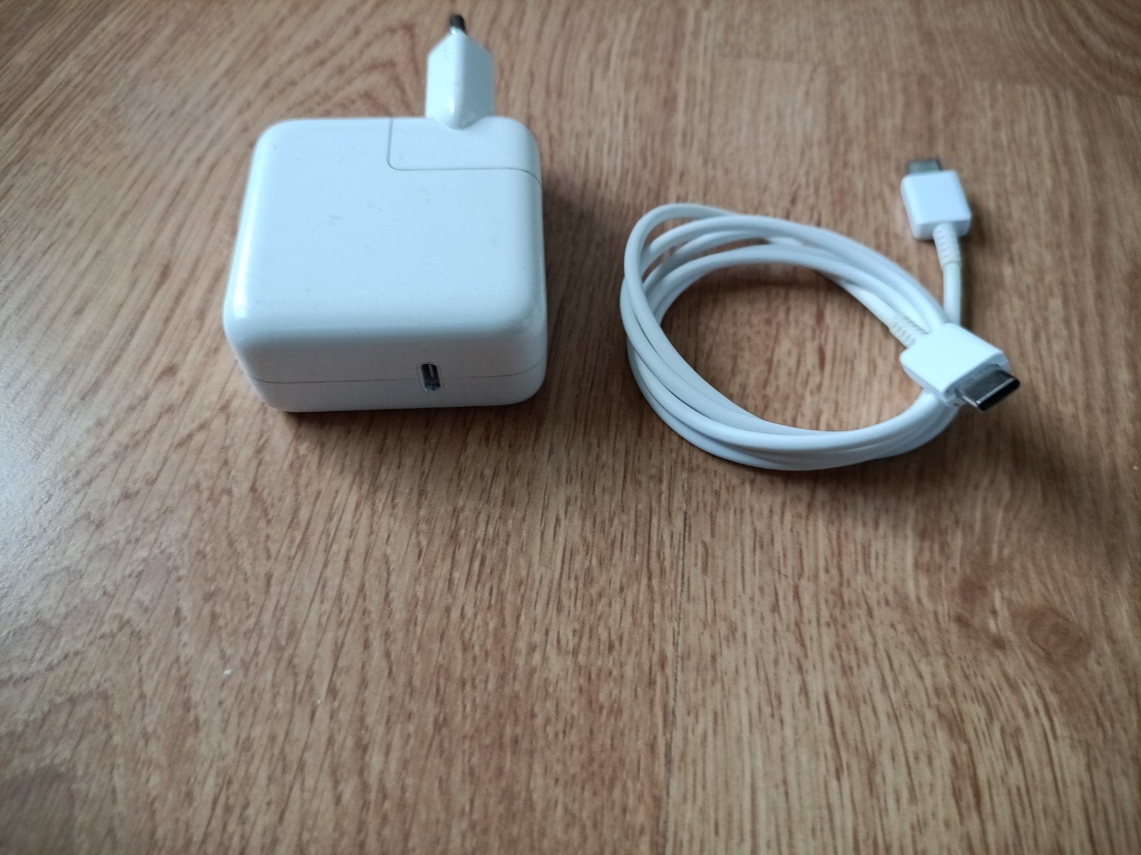 Witte USB-C Snellader met Kabel - Zo goed als nieuw, Telecommunicatie, Universeel, USB-C, Ophalen of Verzenden, Zo goed als nieuw