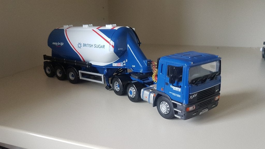 ERF met bulkonderlosser, Hobby en Vrije tijd, Modelauto's | 1:50, Ophalen of Verzenden, Zo goed als nieuw, Bus of Vrachtwagen
