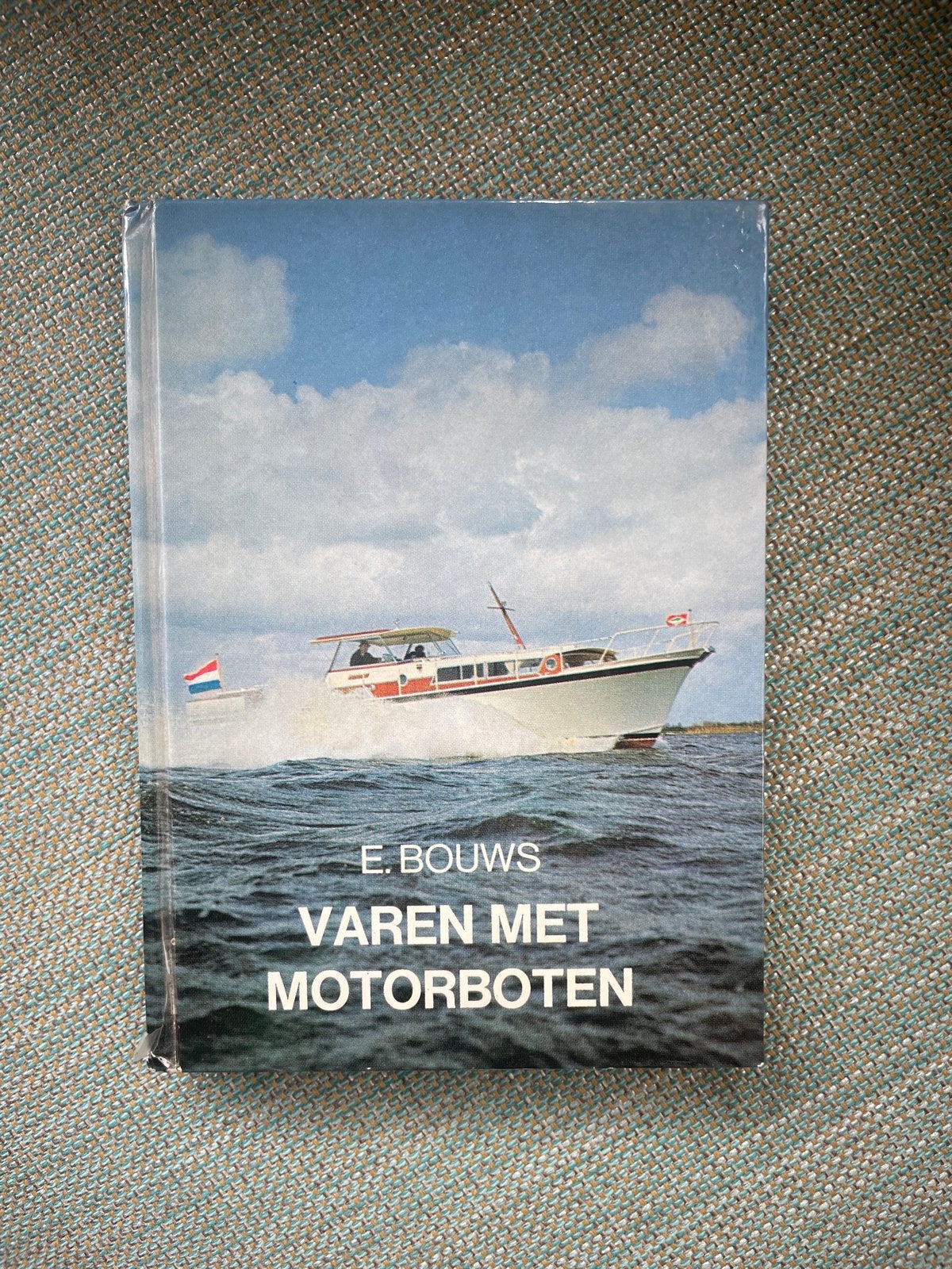 Vintage boek 'Varen met Motorboten' uit de jaren '70, Ophalen of Verzenden