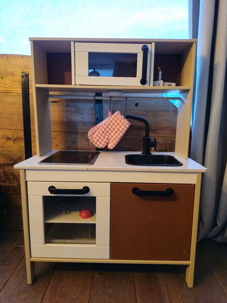 IKEA DUKTIG Speelkeuken - gepimpt, Ophalen, Zo goed als nieuw, Jongen of Meisje